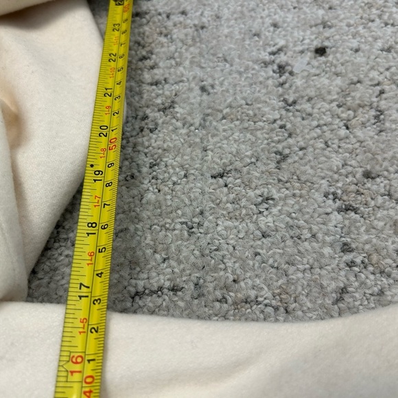 Tabitha (anthropologie) Sz. 2 will blend flower embellishrd Cream blazer EUC - Picture 10 of 13